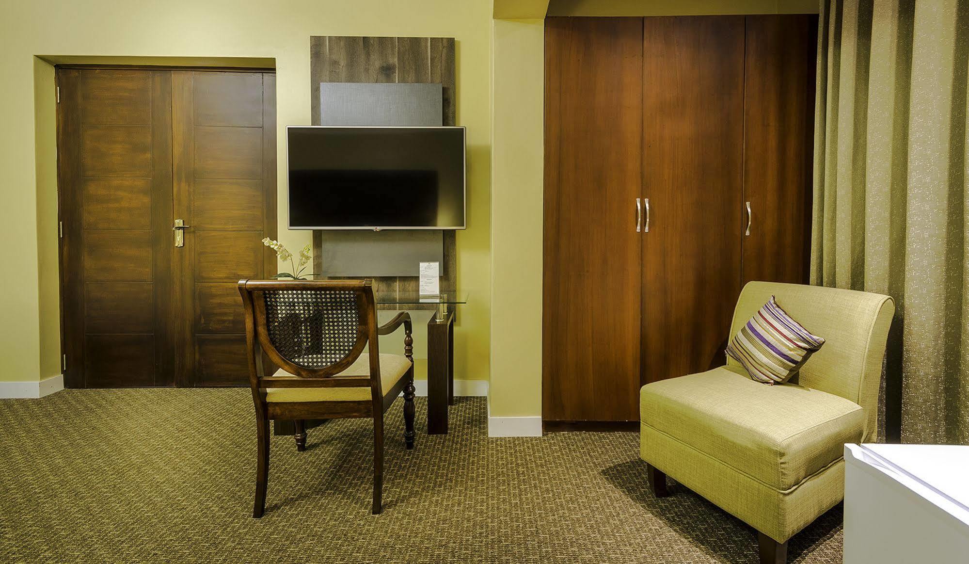 Los Leones Hotel Boutique Arequipa Eksteriør billede